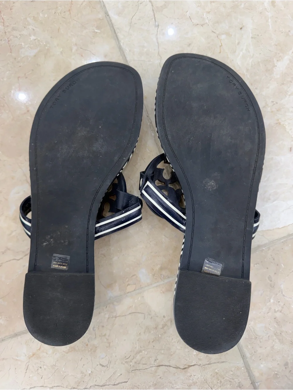 Black Patterned Women's Thong Sandals with Logo Medallion - Tory Burch